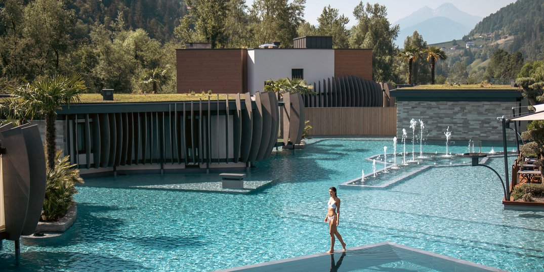 The luxury hotel at Lake Garda that makes dreams come true