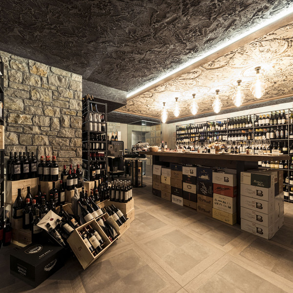 Insights into our hotel in Lazise at Lake Garda Insights into our hotel in Lazise at Lake Garda