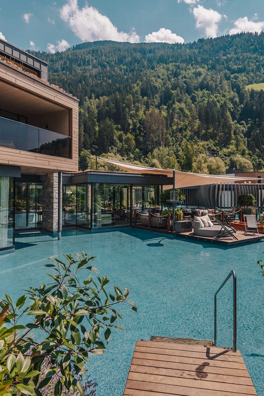 Ihr Luxushotel am Gardasee, das Wünsche erfüllt Ihr Luxushotel am Gardasee, das Wünsche erfüllt